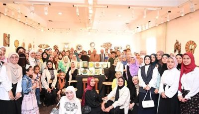 افتتاح المعرض الطلابي “فنون نفعية” بكلية التربية النوعية بجامعة الفيوم