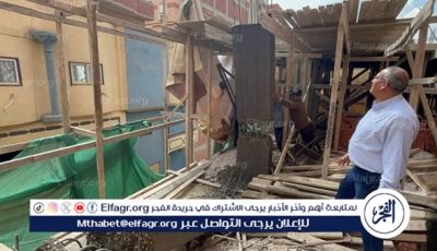 إزالة الدور الخامس العلوى لعقار ضمن حملة مكبرة للتصدي للبناء المخالف بحي غرب