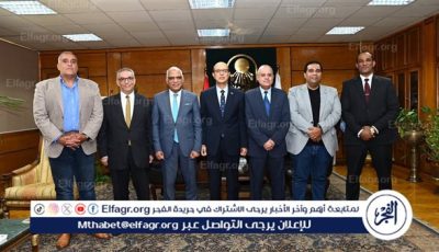 رئيس جامعة أسيوط يستقبل وفد المجلس الأعلى للجامعات لمتابعة سير العملية التعليمية