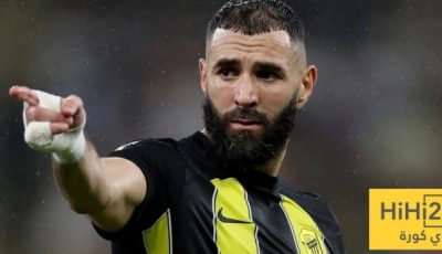 هل يعاني بنزيما من أزمة في الاتحاد؟
