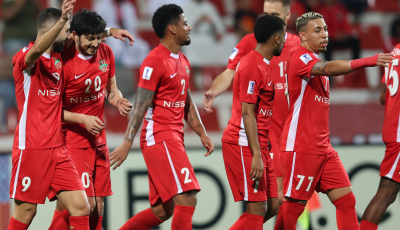 بعد تعثر الشارقة.. كم نقطة يحتاجها شباب الأهلي للتتويج بالدوري الإماراتي؟